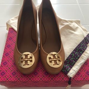 Tan Tory Burch Wedge size 8